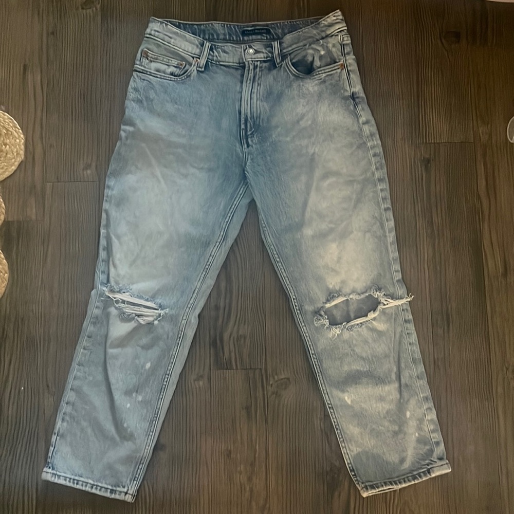 Straight leg light wash lucky brand jeans